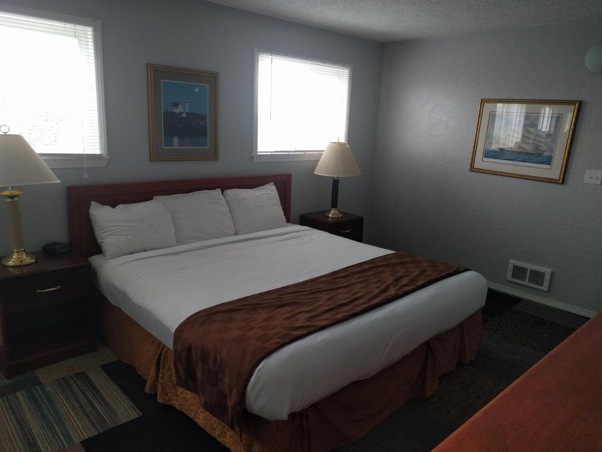Ocean Shores Inn & Suites Exterior photo